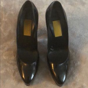 LANVIN Black Patent Leather Pump